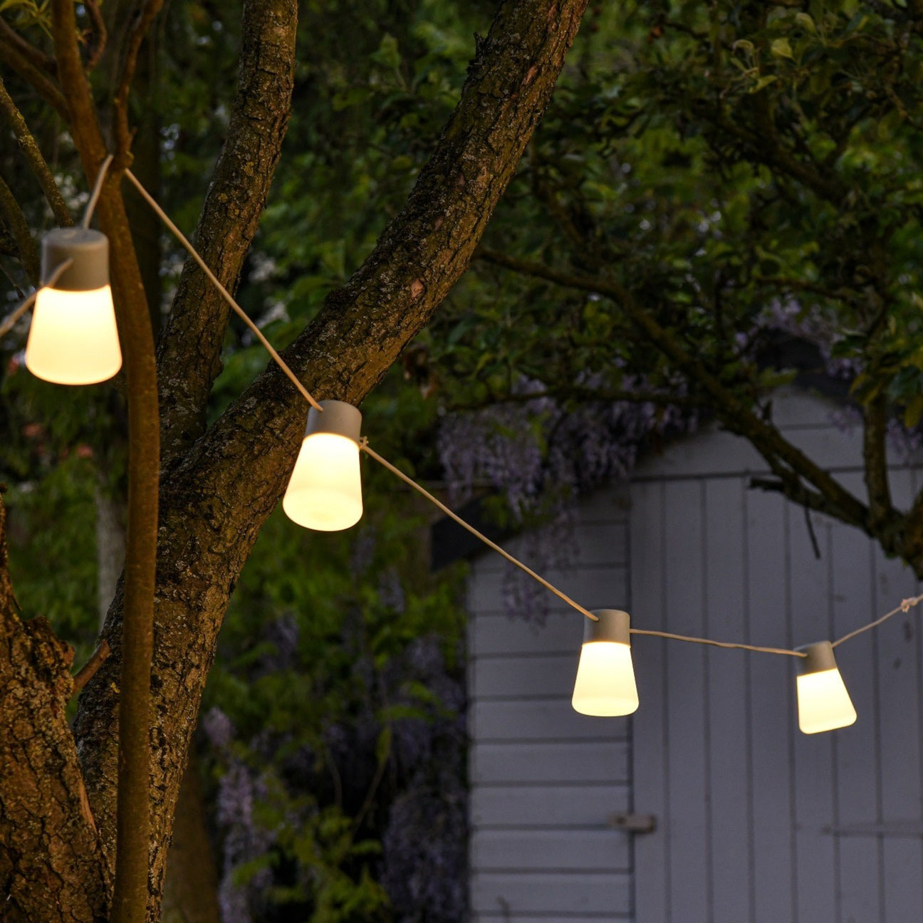 Extreme Lounging B-Bulb Connect Outdoor Festoon Lights