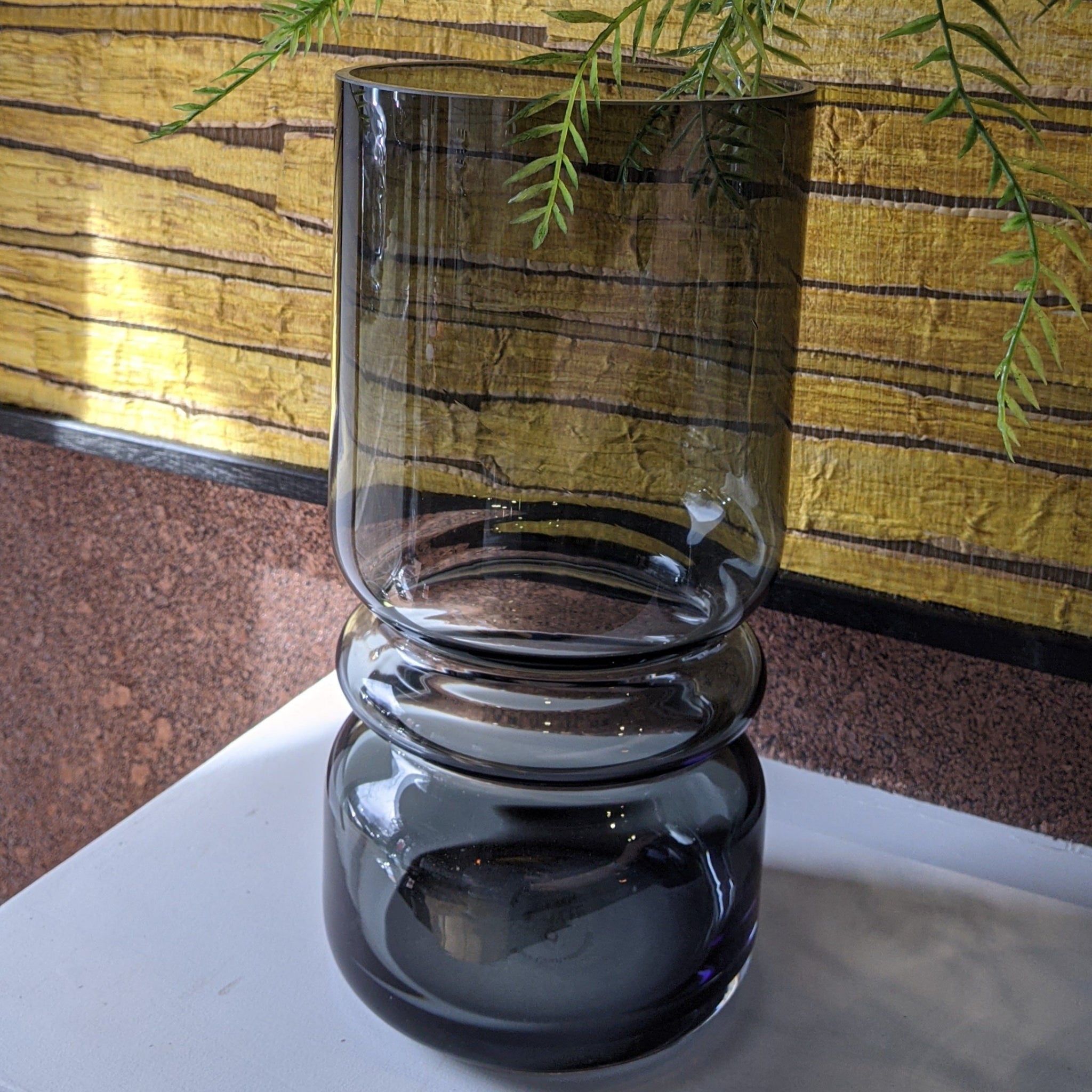 Dekocandle Ring Smoked Grey Glass Vase